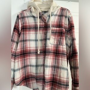 Like New! Flannel shirt w hoodie size Medium